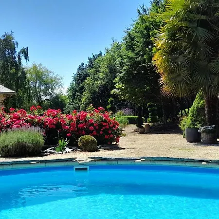 Gæstehus Domaine De Vaufleury - La Maison De L'escuiller 3*