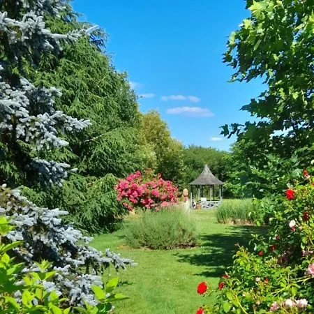 Domaine De Vaufleury - La Maison De L'escuiller Gæstehus