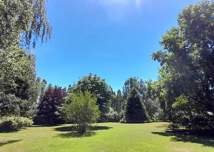 Domaine De Vaufleury - La Maison De L'escuiller Maison d'hôtes 3*